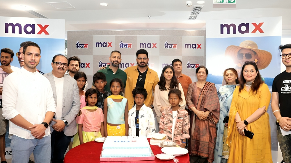 who owns max fashion